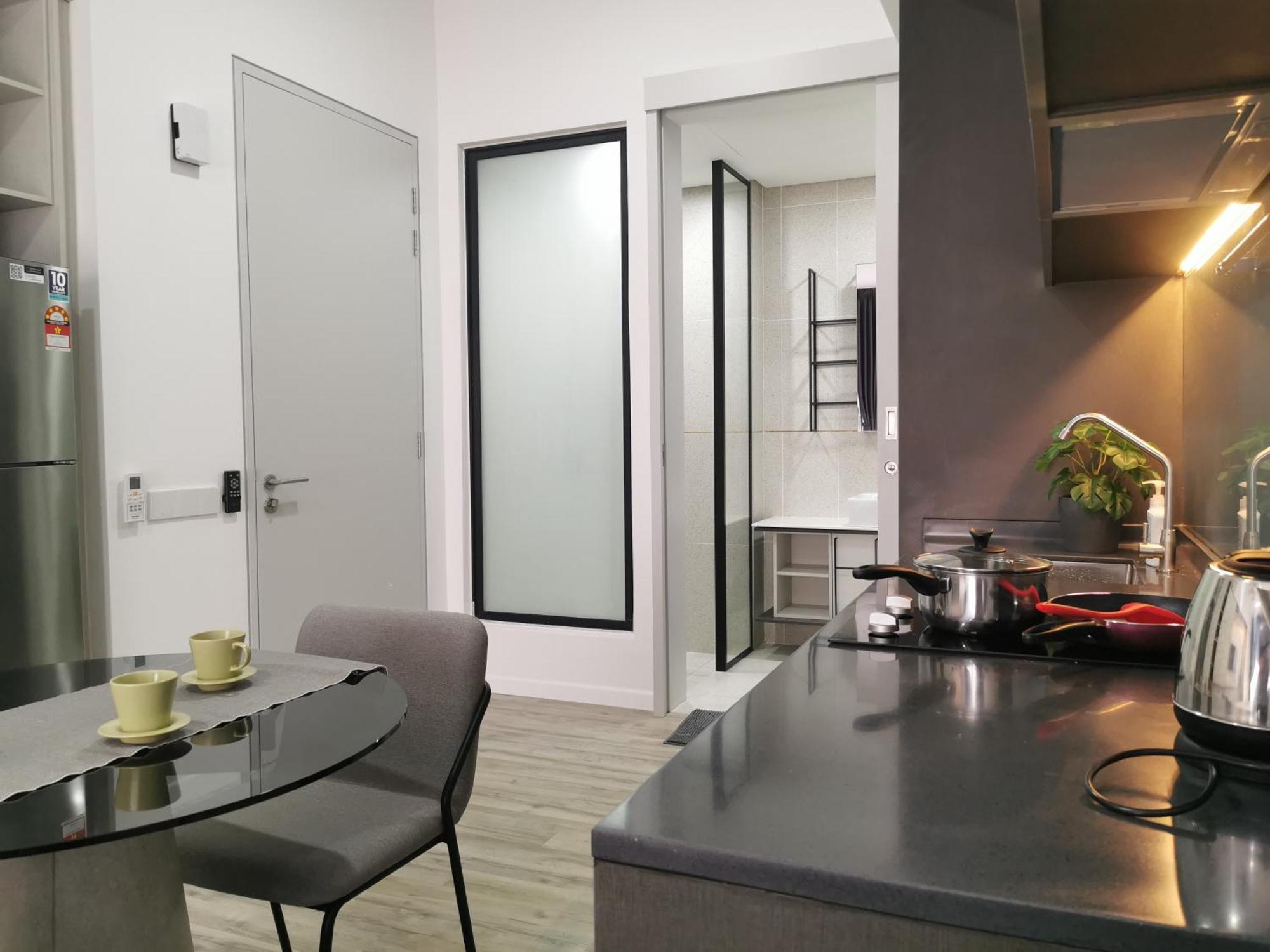 Apartment Millerz Square By Rverse *