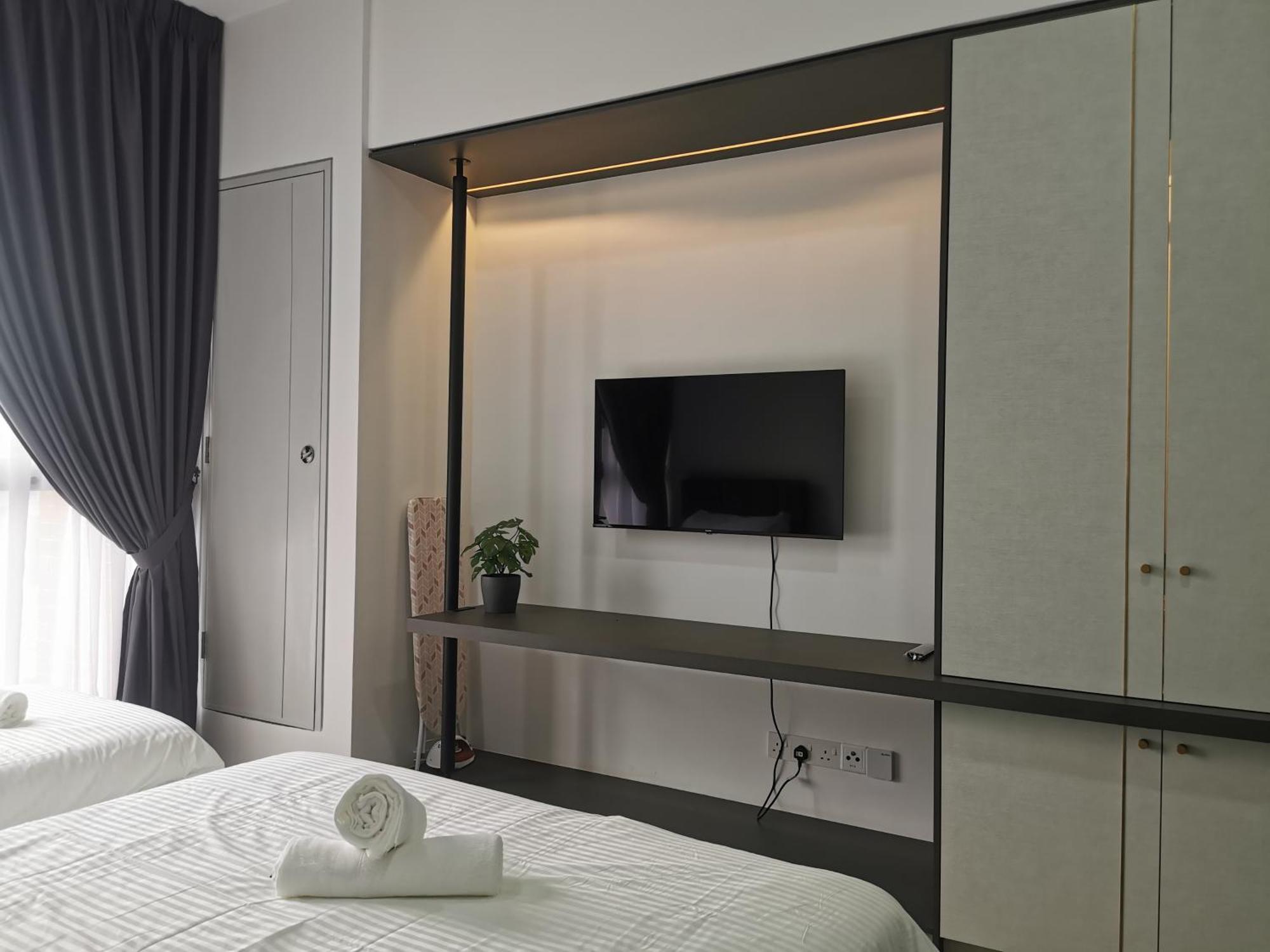 Millerz Square By Rverse Apartment